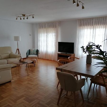 Apartamento Caracas Lägenhet Astorga Exteriör bild