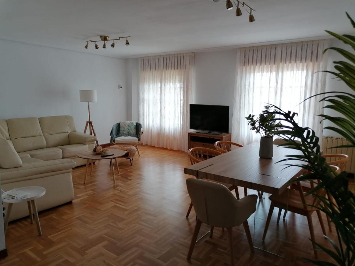 Apartamento Caracas Lägenhet Astorga Exteriör bild